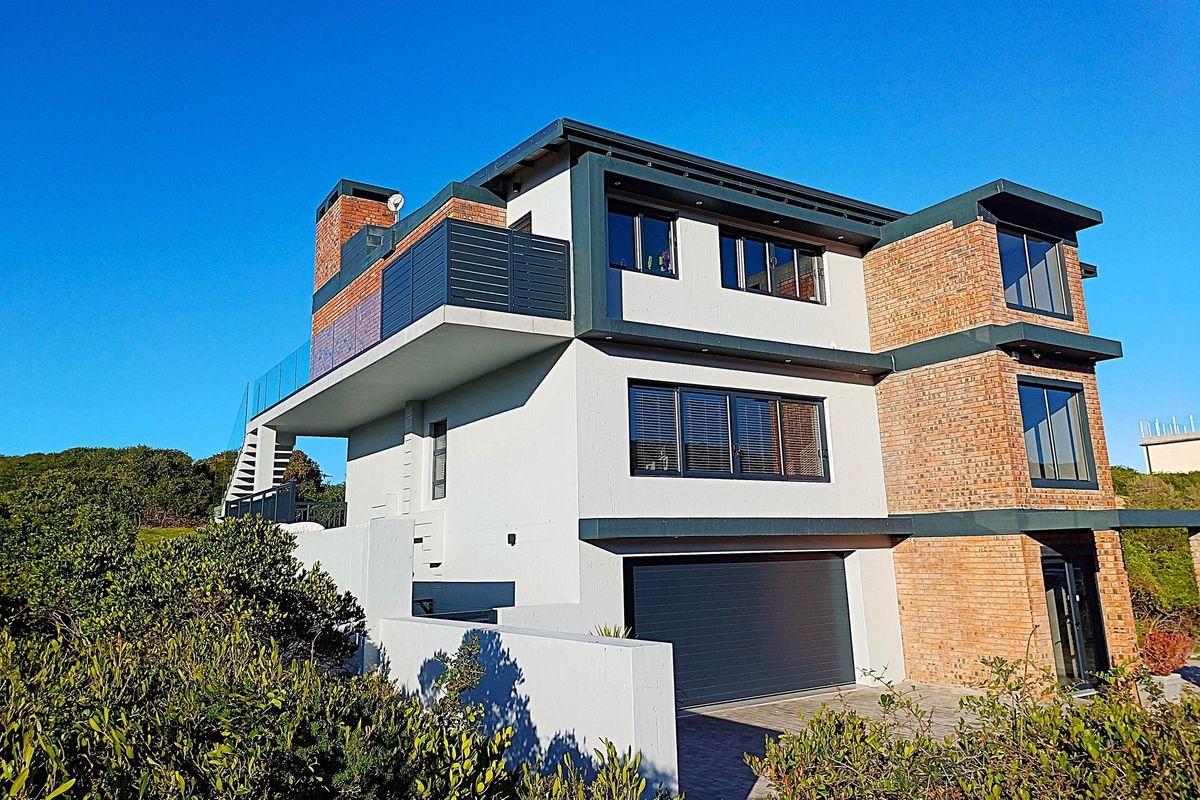 Stunning Beachfront Property with 180 Degree Ocean View! - Photo 5