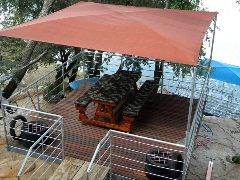 Riverside Retreat in Bosveld Park - Photo 2