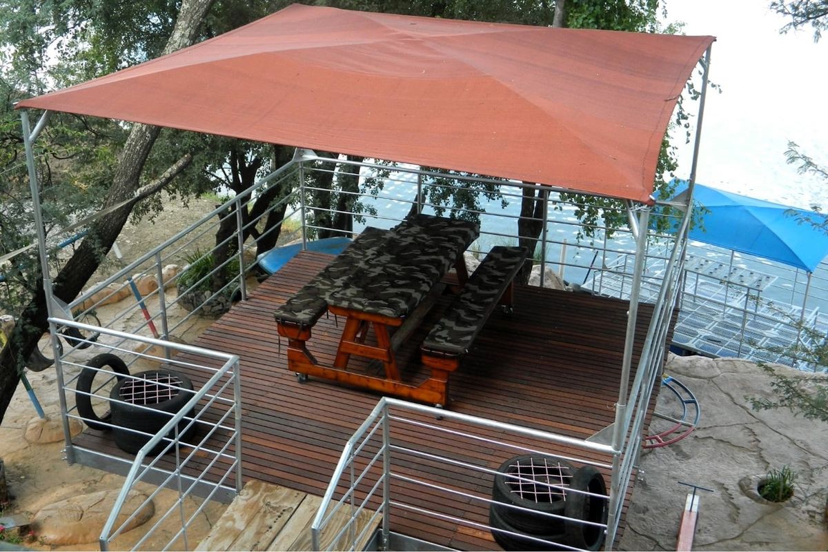 Riverside Retreat in Bosveld Park - Photo 2