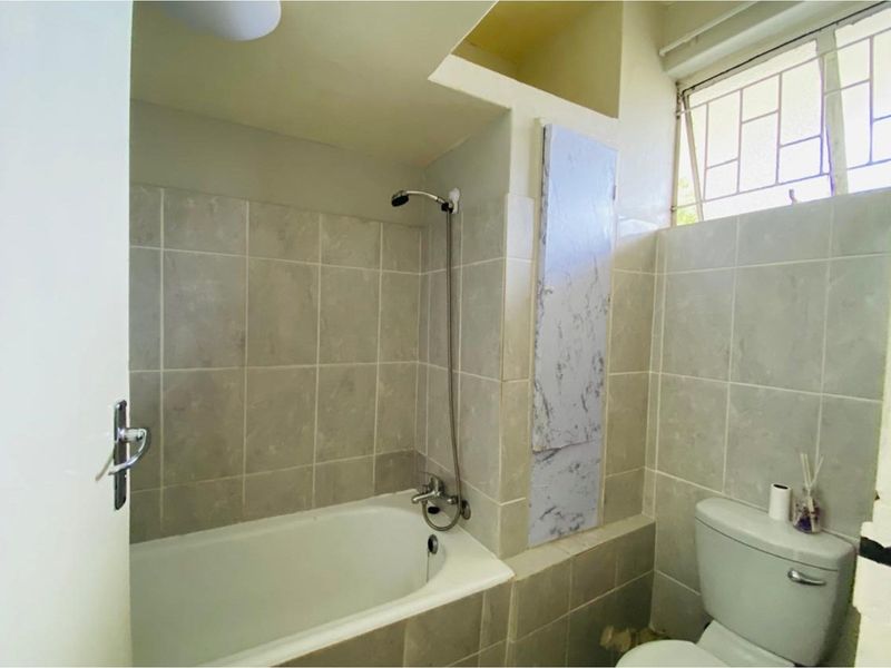 Bachelor flat for Sale in Sasolburg Central - Photo 8
