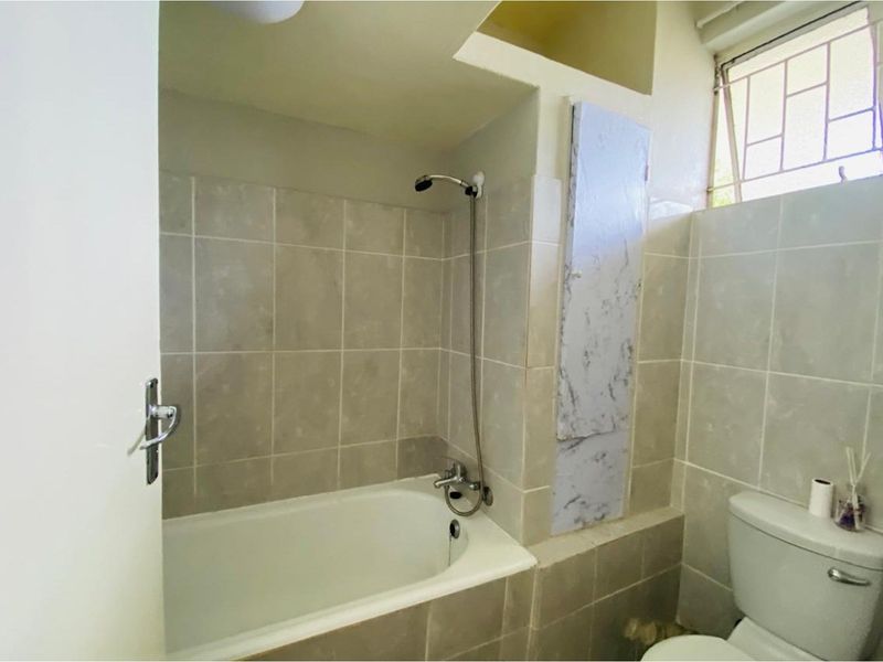 Bachelor flat for Sale in Sasolburg Central - Photo 7