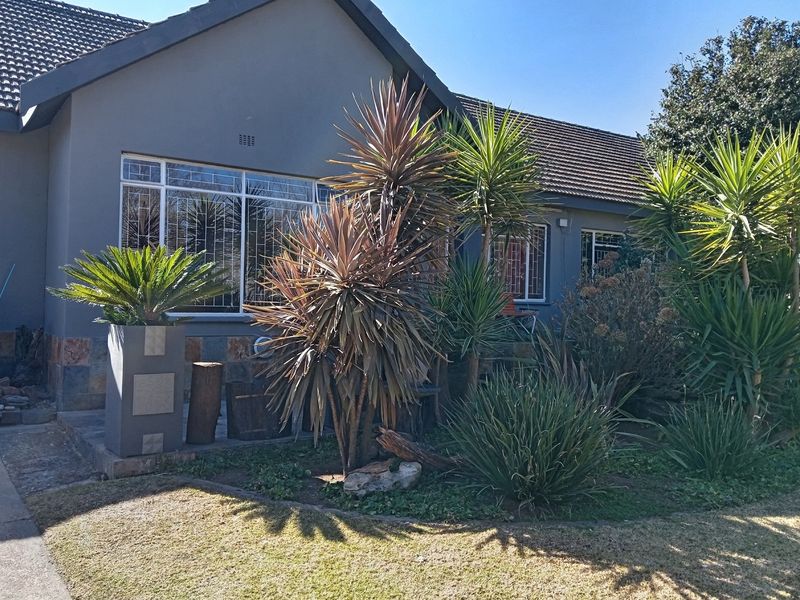 Spacious 4-Bedroom Home in Bethal - Guest House Potential Meets Everyday Luxury - Photo 2