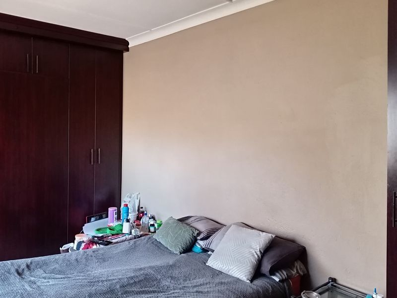 Spacious 4-Bedroom Home in Bethal - Guest House Potential Meets Everyday Luxury - Photo 7