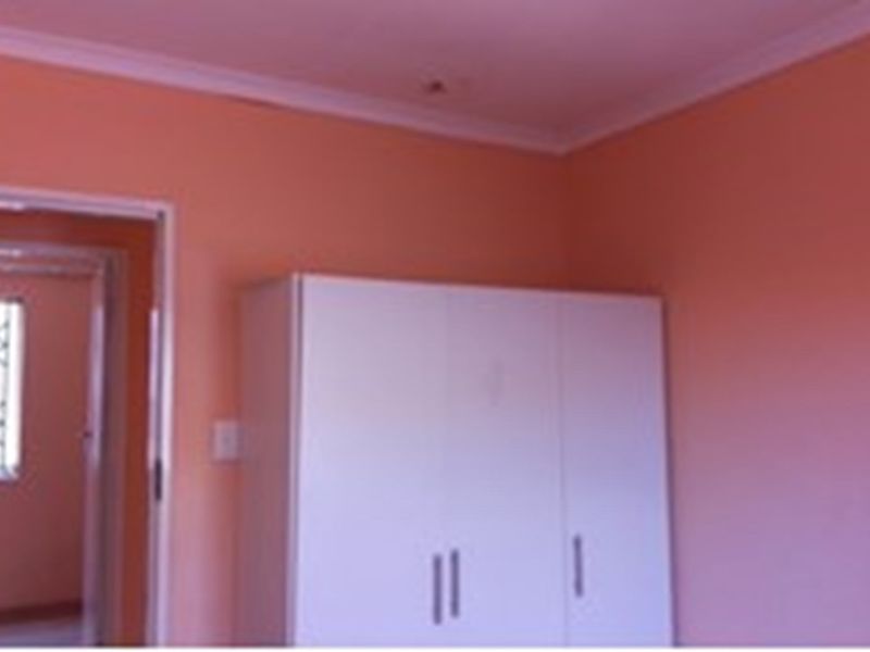 Investor's Sanctuary 3 Bedroom House - Photo 3