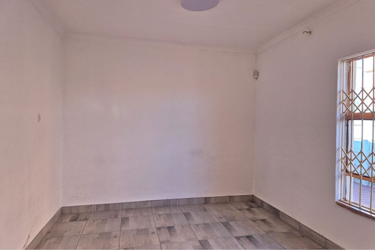 3 Bedroom House for Sale in IvyPark - Photo 5