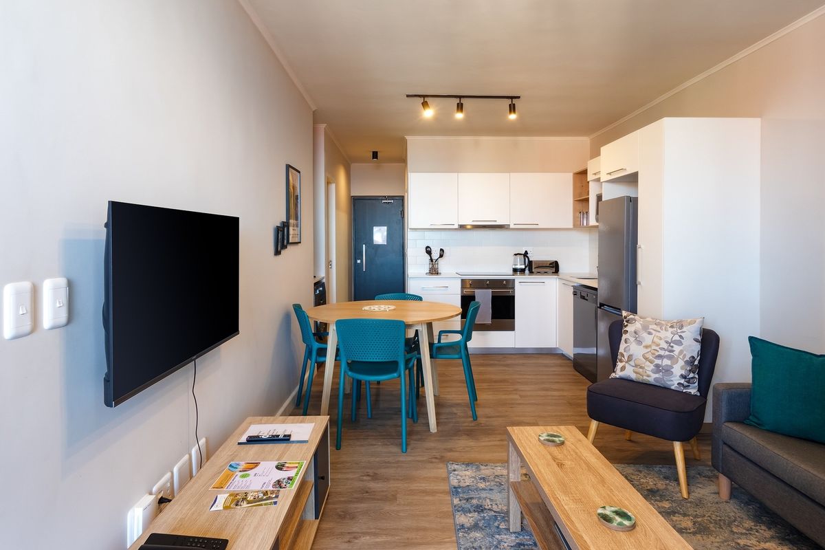 Seaside Perfection - 2-Bedroom Apartment with Ocean Views! - Photo 3