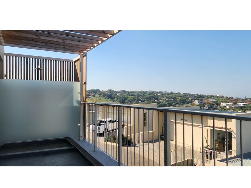 Pet-Friendly 3-Bedroom Townhouse for Sale in Zululami Eco Estate - Photo 10