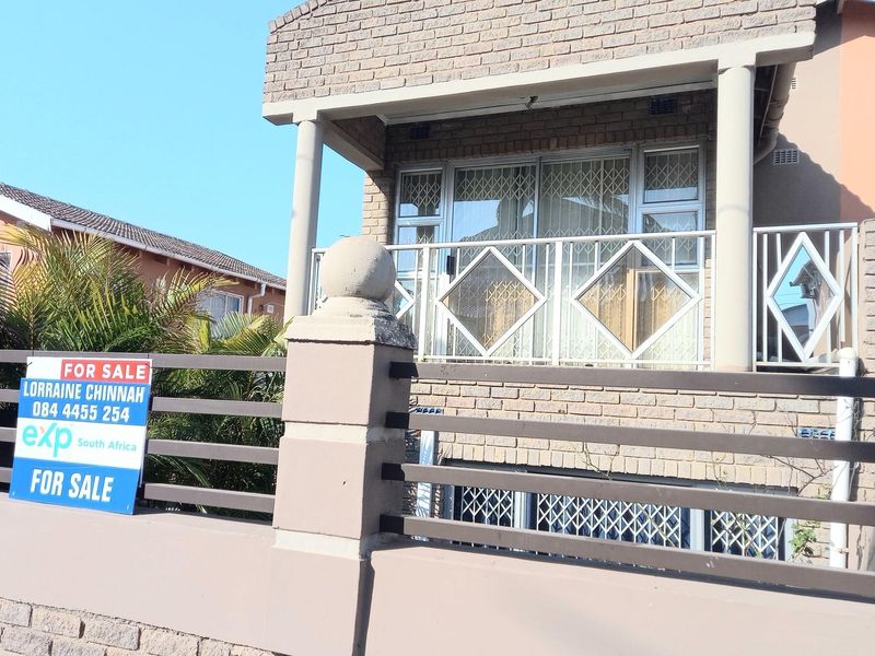 "Your Perfect Family Home Awaits - Comfort, Convenience, and Community in Every Corner." - Photo 5