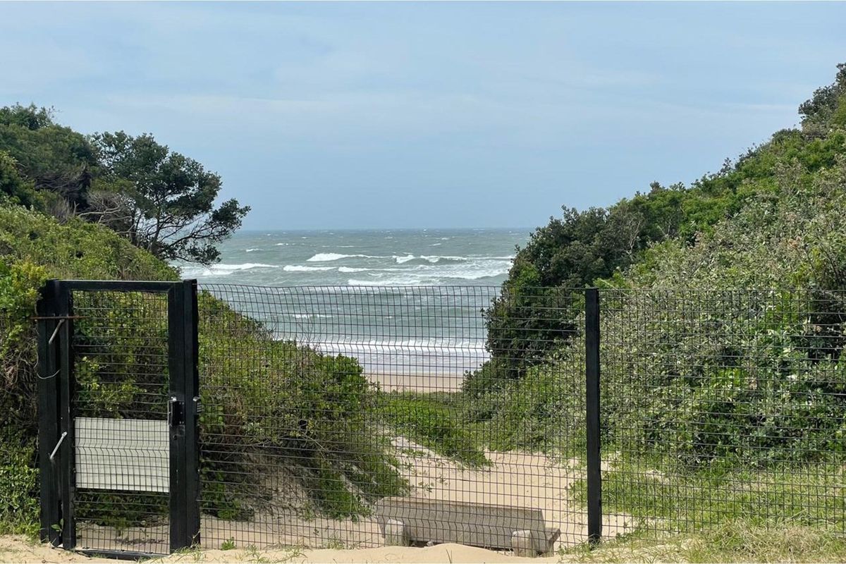 1000m2 Plot at Khamanga Bay - Serene Country Coastal Living - Photo 5