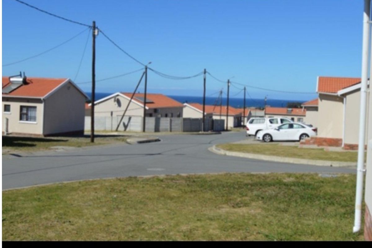 2-bedroom coastal starter home! - Photo 2