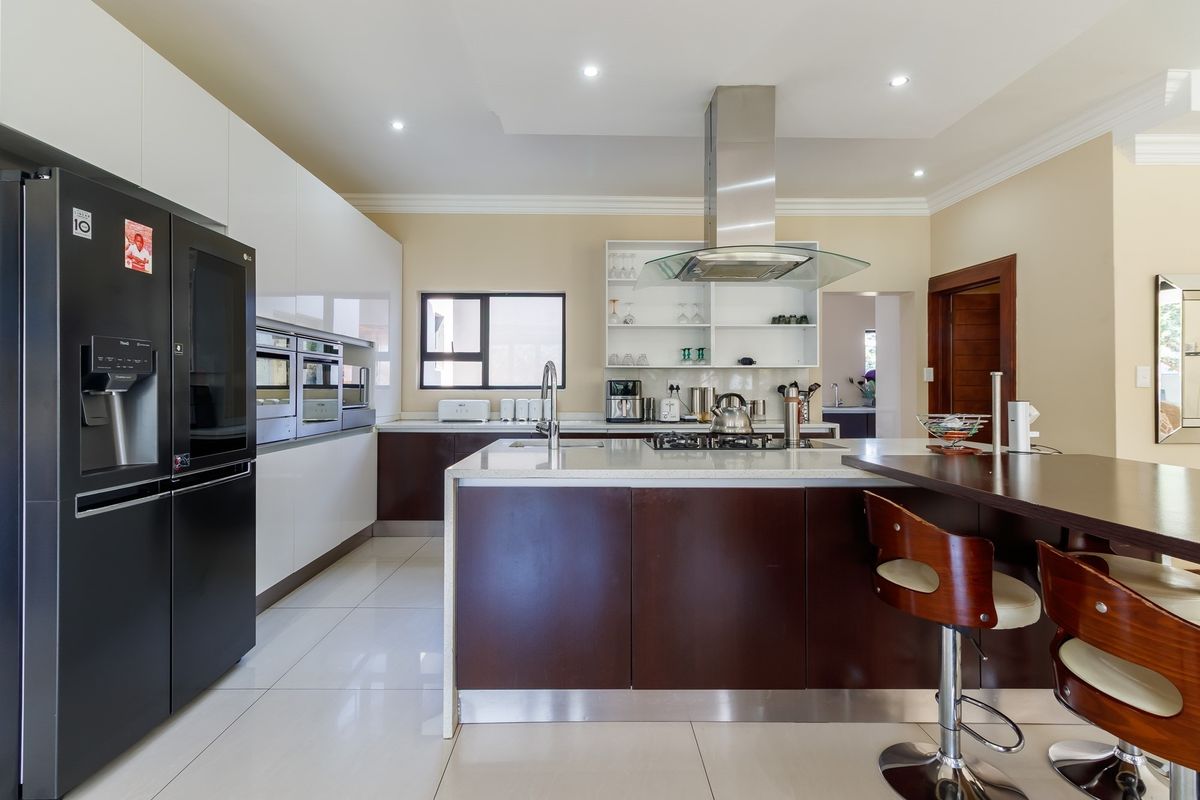 Timeless Elegance in Copperleaf Estate - Photo 5