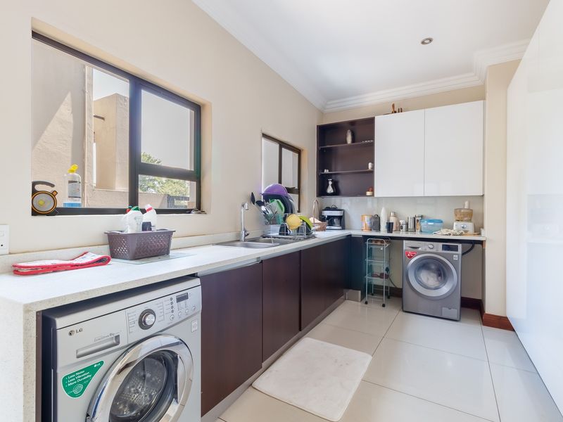 Timeless Elegance in Copperleaf Estate - Photo 9