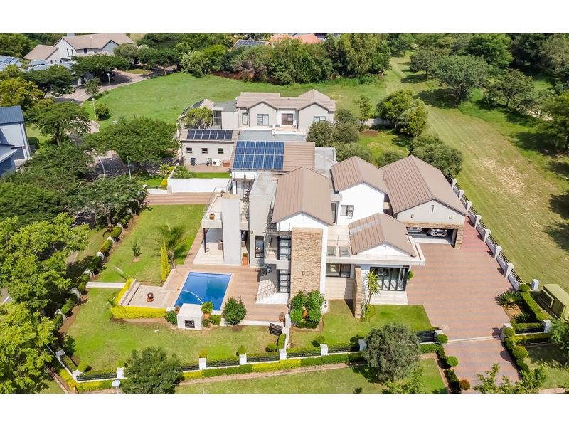 Timeless Elegance in Copperleaf Estate - Photo 3