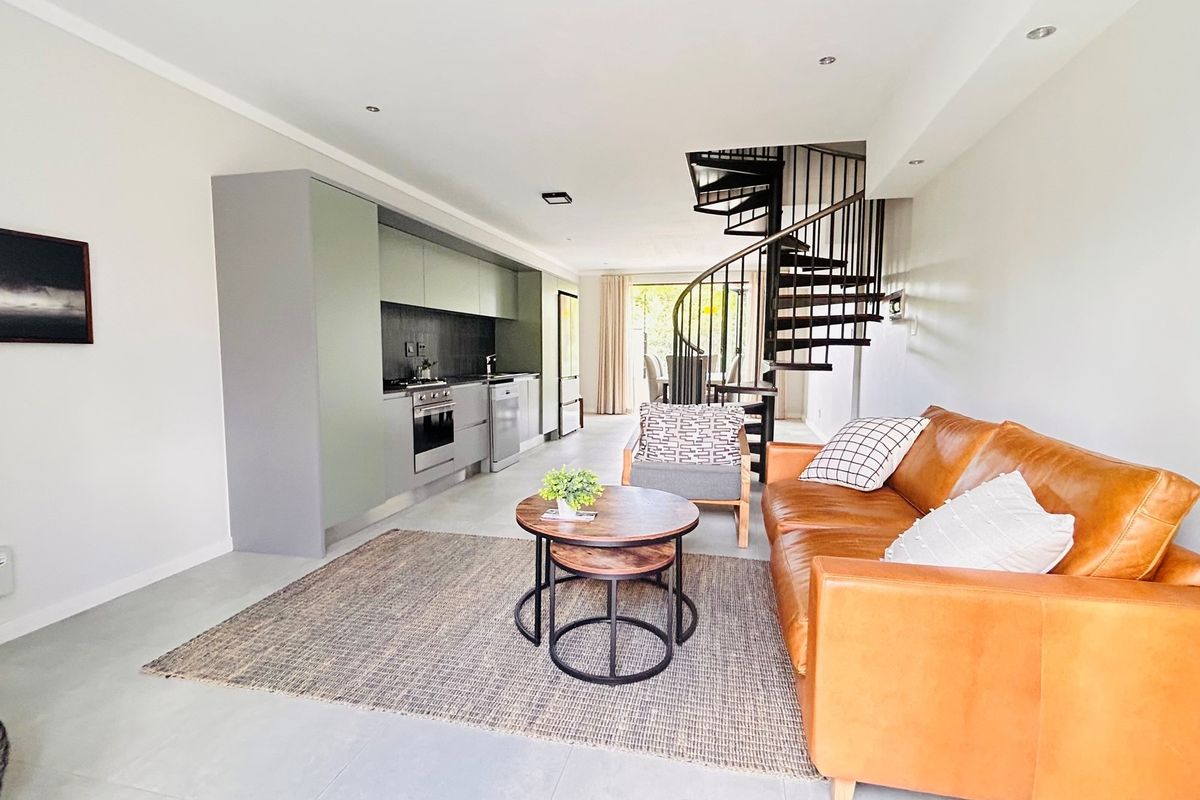 Brand New, Upmarket Development with Tranquil Green Views - Photo 4