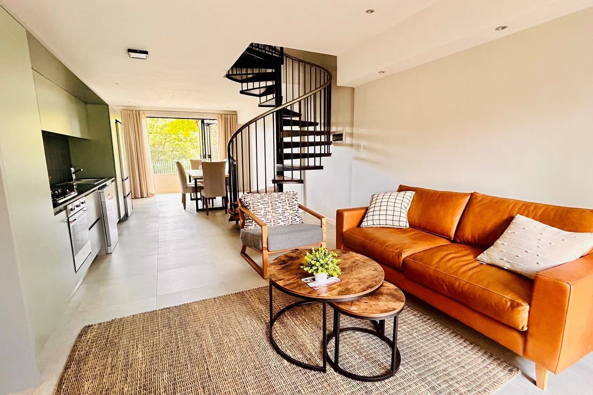 Brand New, Upmarket Development with Tranquil Green Views - Photo 3