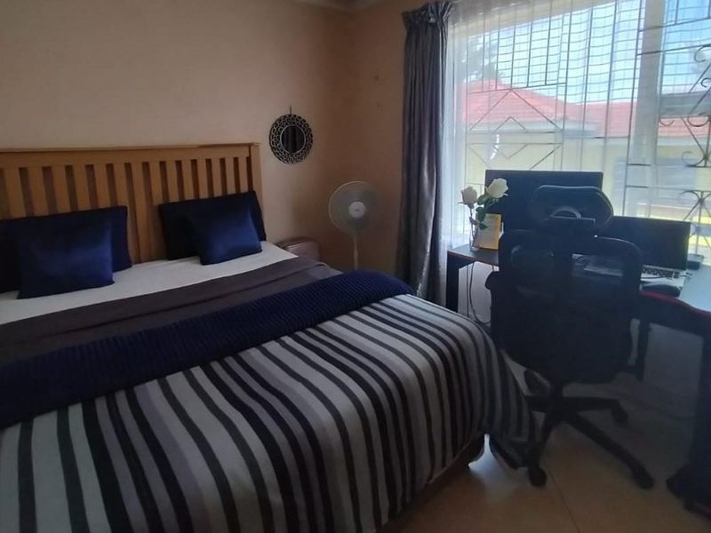 Charming 2-Bedroom Home in the Heart of Amalinda - Photo 7