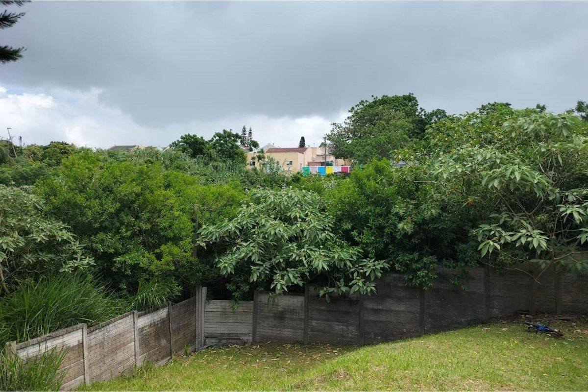 Charming 2-Bedroom Home in the Heart of Amalinda - Photo 5