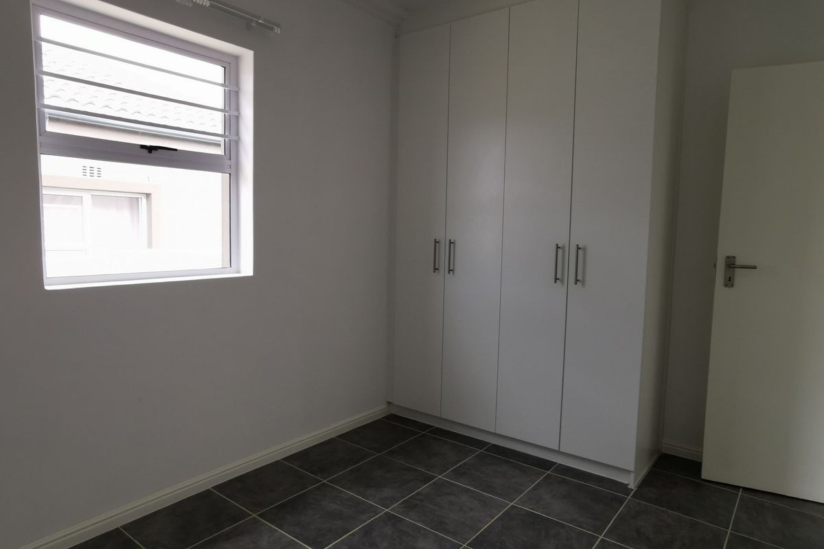 Brand New 2-Bedroom Home in Mountain Ridge Estate, Paarl - Photo 5