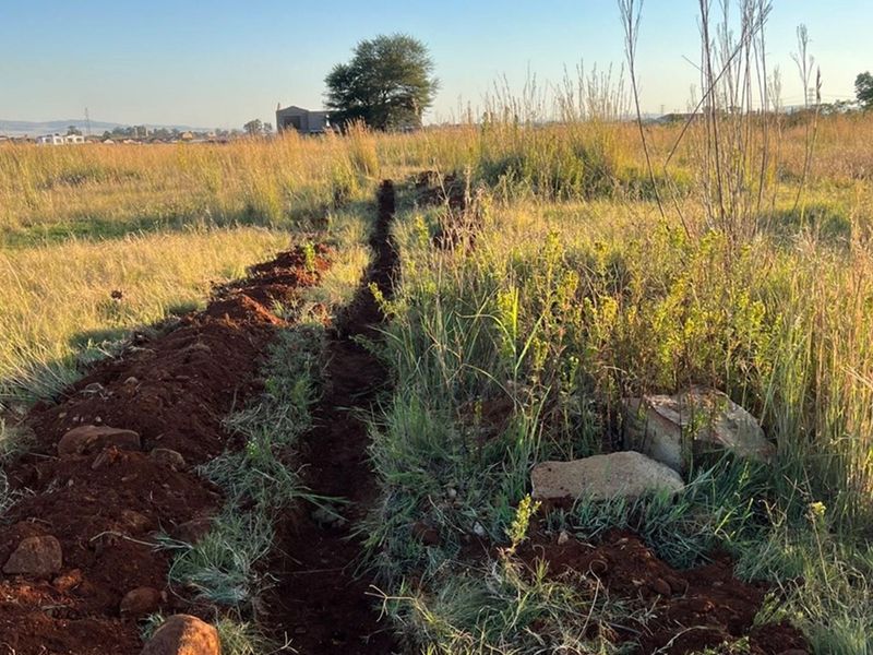 Villa Liza Vacant land with parameter wall for safety for R310 000 Developers dream - Photo 8