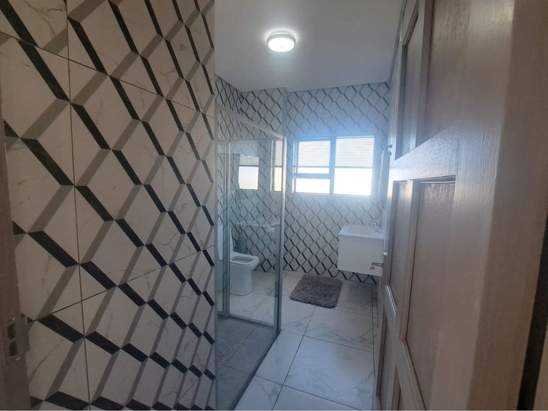 Rent Your Dream Home in Noordwyk at Reduced Price! - Photo 9