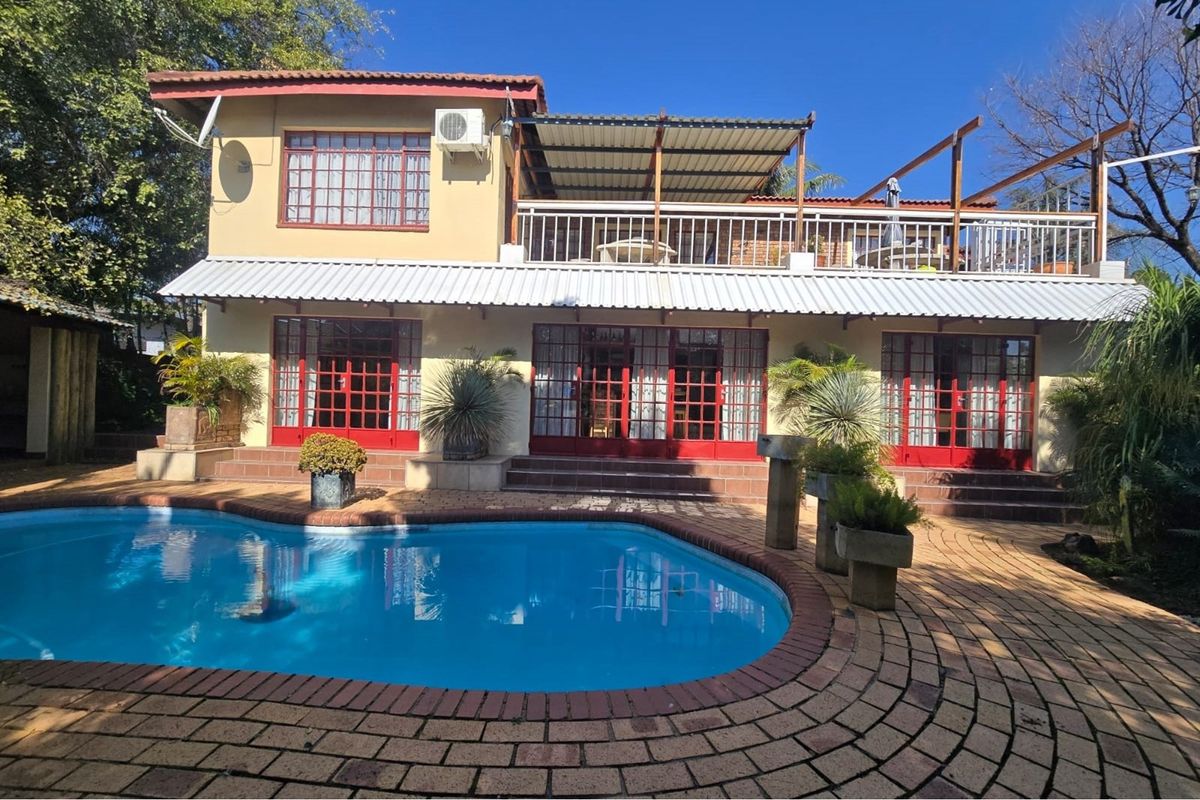 Spacious 4-Bedroom Family Home for Sale in Montana Park - Photo 2