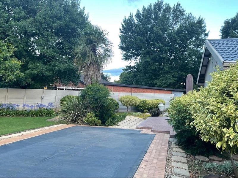 Located in a perfect area!!! - Photo 2