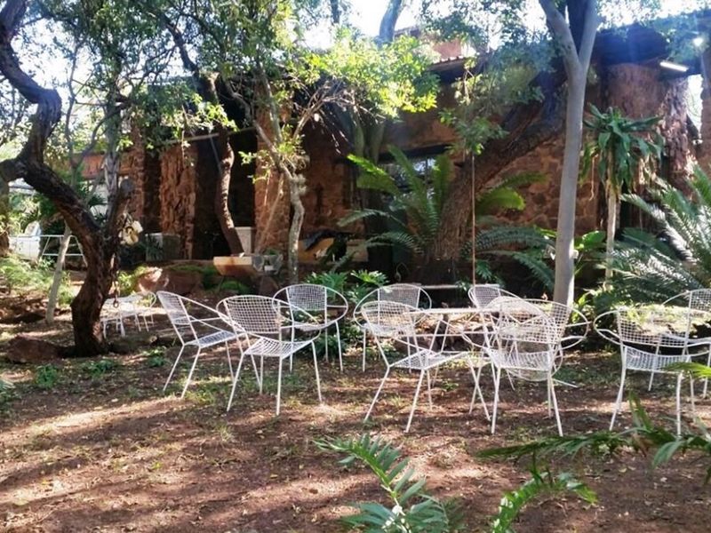 Rustic 74 ha Cattle Farm with 4 Houses, Cullinan - Photo 10