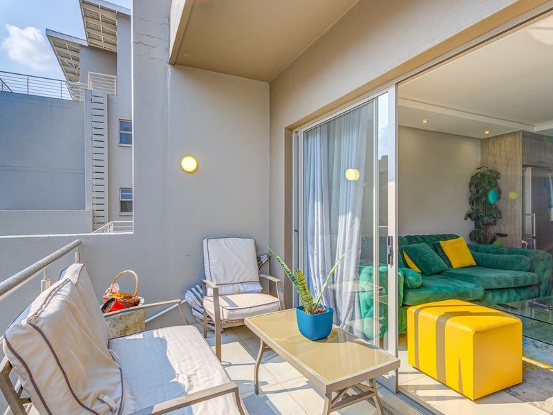 Modern 2-Bed 2-Bath 2-Parkings Apartment in Broadacres For Sale - Photo 5