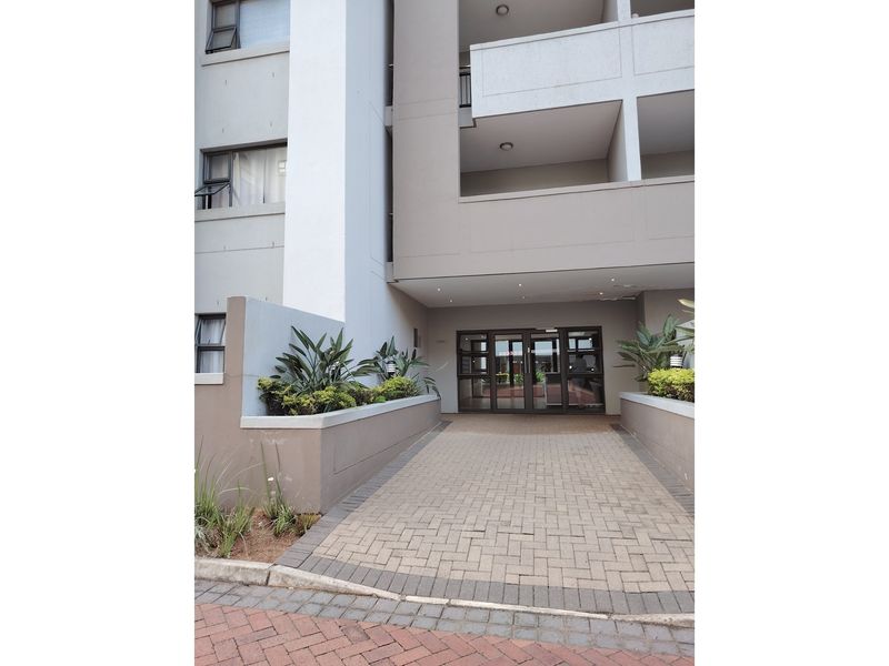 Dream Home not to be missed. - Photo 2