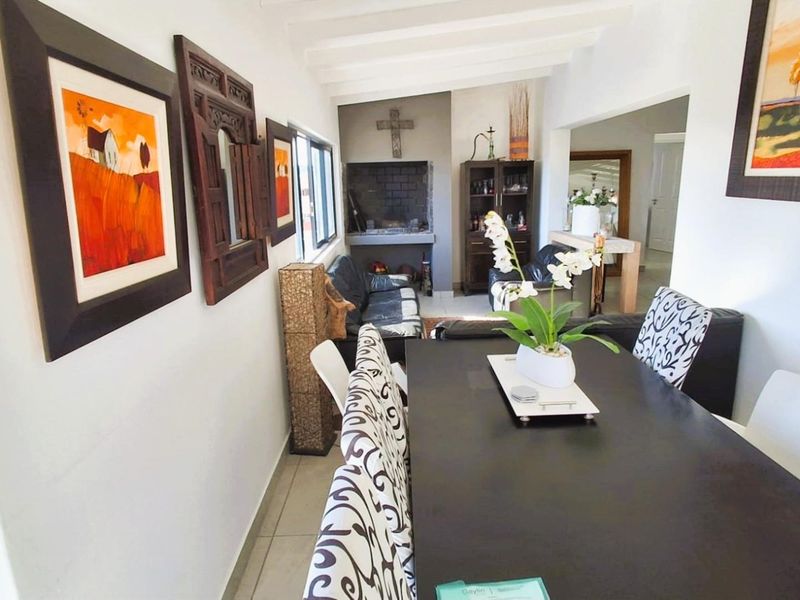 Modern Coastal Luxury in Secure Blue Waters Estate - 3-Bedroom Home, Jeffreys Bay - Photo 6