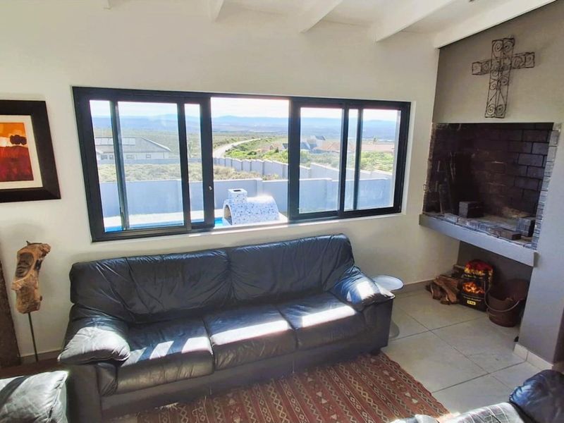 Modern Coastal Luxury in Secure Blue Waters Estate - 3-Bedroom Home, Jeffreys Bay - Photo 7