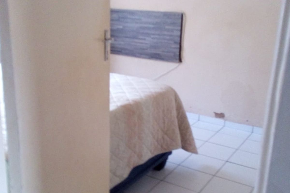 Townhouse Rented Out in Port Edward KwaZulu Natal - Photo 3