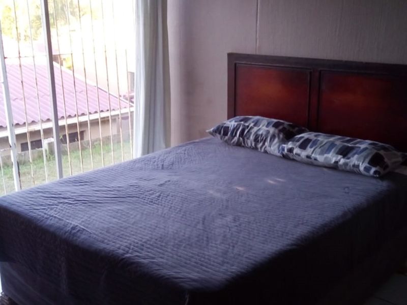 Townhouse Rented Out in Port Edward KwaZulu Natal - Photo 6