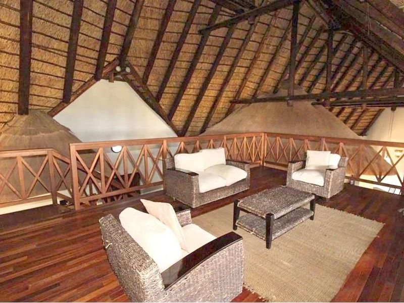 Zebula Golf Estate - Double Storey House - Entertainer's Dream -  4 Bedroom Home - NO TRANSFER DUTY - Photo 3