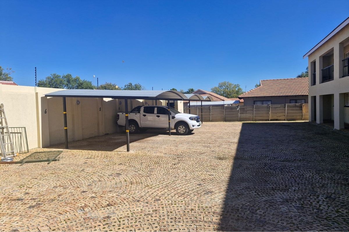 "Investment opportunity in Flamwood" - Photo 5