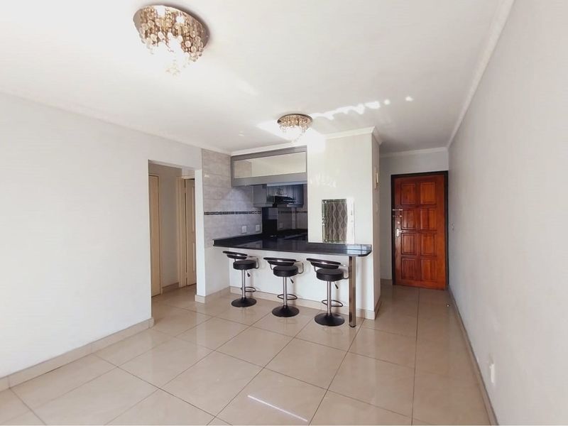 2-Bedroom Apartment in Prime North Beach Location - Photo 6