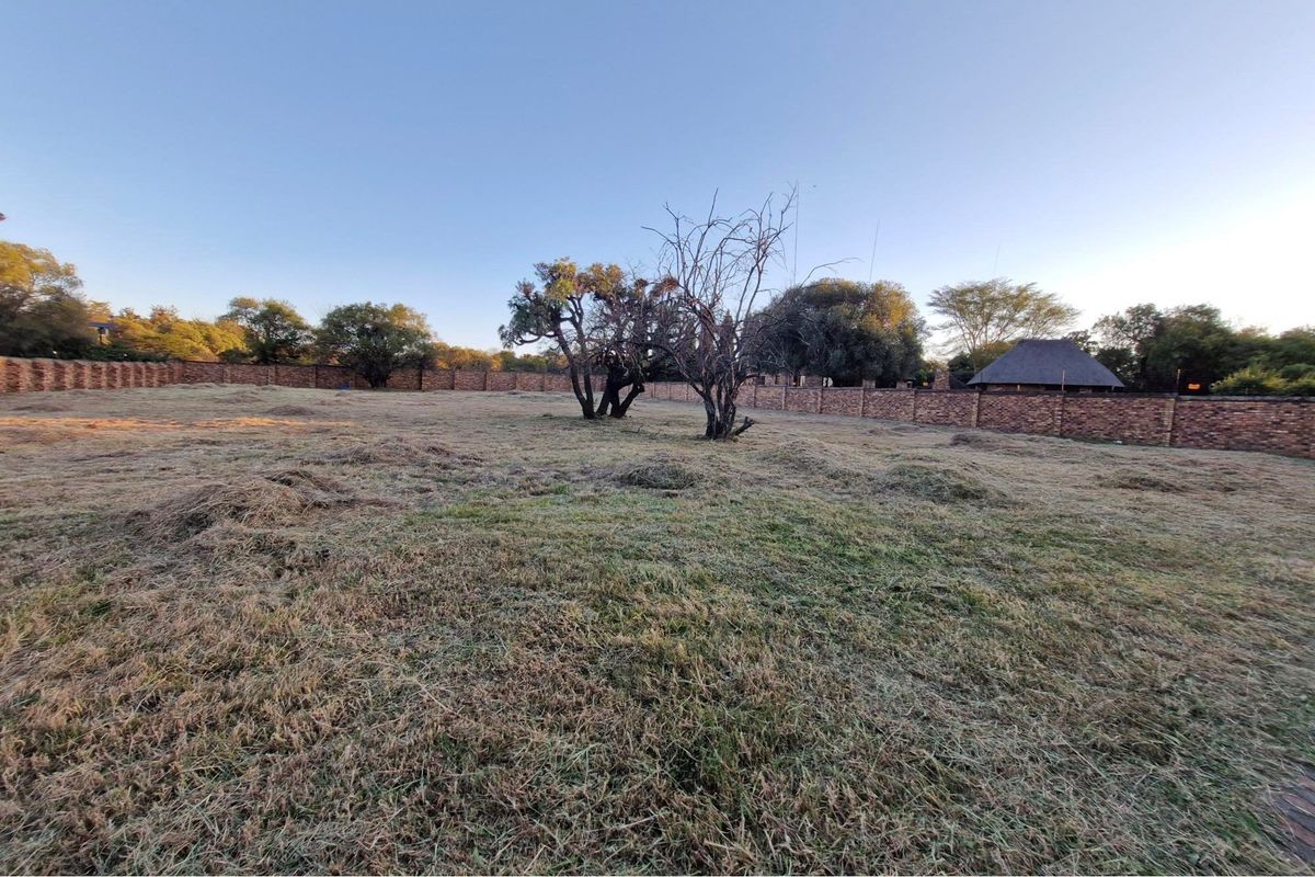 Prime Vacant Stand in Elite, Secure Estate - Build Your Legacy Home - Photo 4