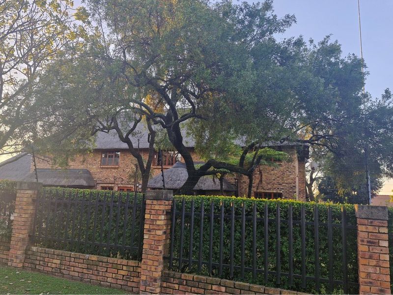 Prime Vacant Stand in Elite, Secure Estate - Build Your Legacy Home - Photo 10