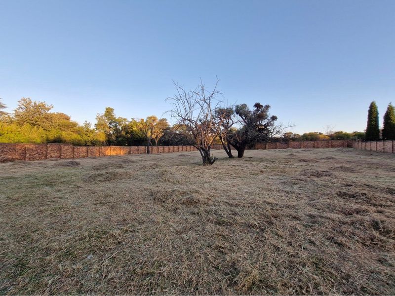 Prime Vacant Stand in Elite, Secure Estate - Build Your Legacy Home - Photo 2