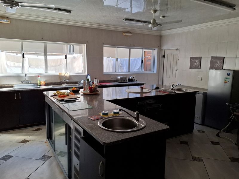 Own a state of the art Guest Lodge - Photo 9