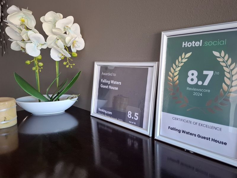 Own a state of the art Guest Lodge - Photo 6