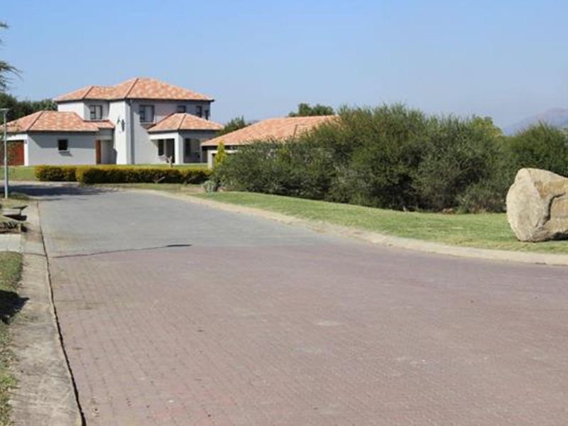 Transform this vacant land into your dream home! - Photo 7