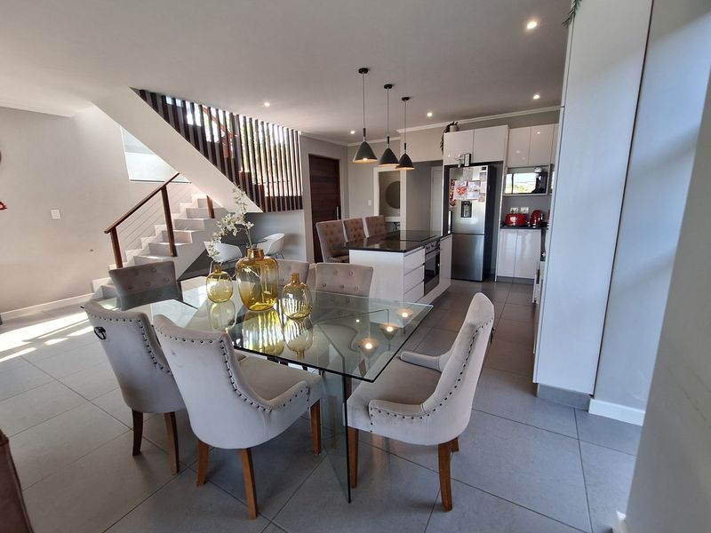 Modern Elegance Meets Tranquil Estate Living at Palm Lakes Estate - Photo 3