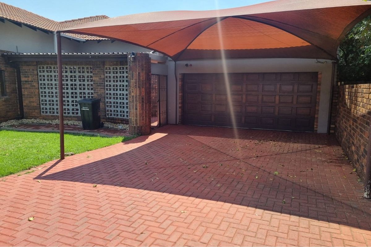 "Modern Family Oasis in Gauteng: Your Dream Home!" - Photo 2