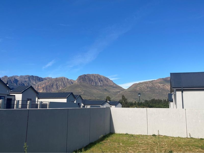 Modern Turnkey Home in Scenic Paarl South - Photo 2