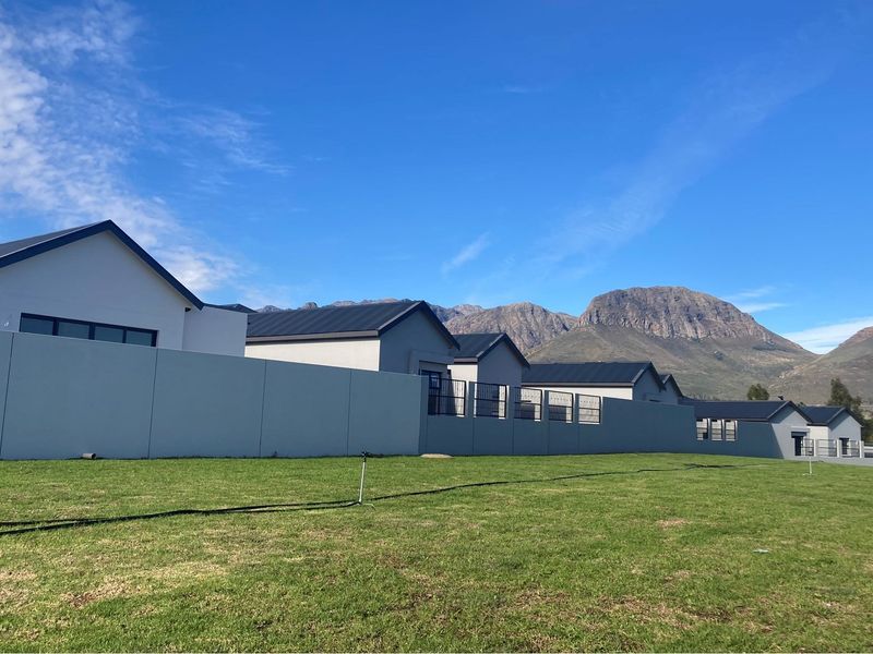 Modern Turnkey Home in Scenic Paarl South - Photo 4