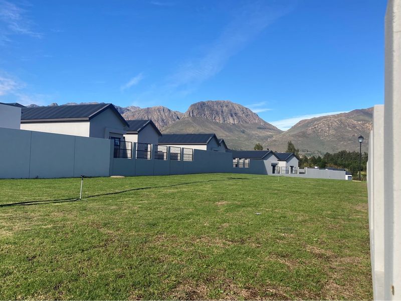 Modern Turnkey Home in Scenic Paarl South - Photo 3