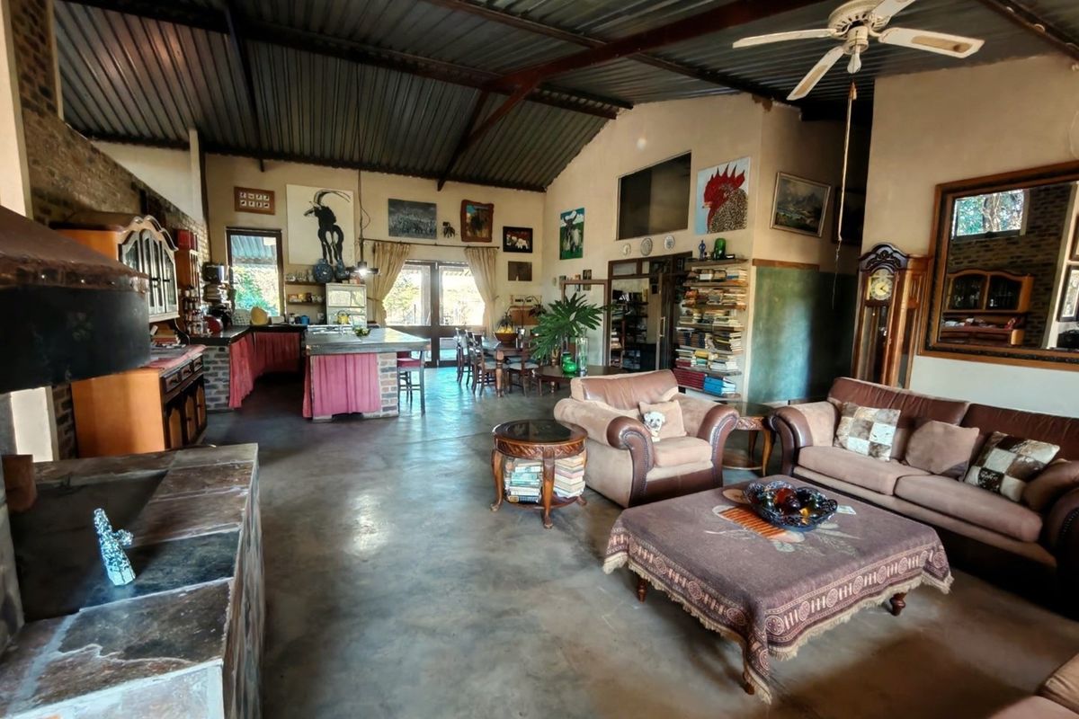 Exceptional 8.6 Hectare Smallholding, Country Retreat Just Minutes from Bela Bela - Photo 4