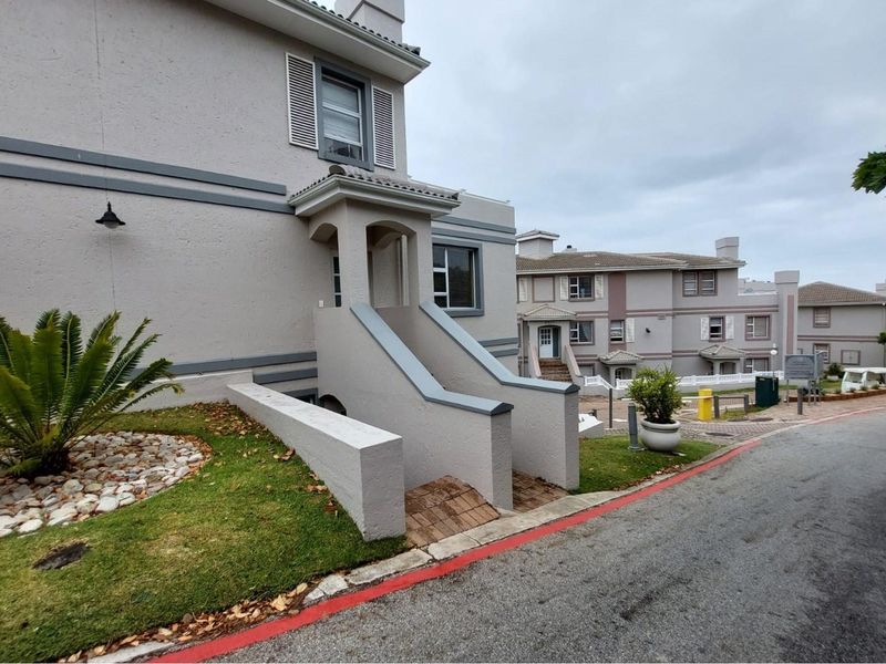 Villa within Pinnacle Point Golf Estate at an unbeatable price - Photo 3