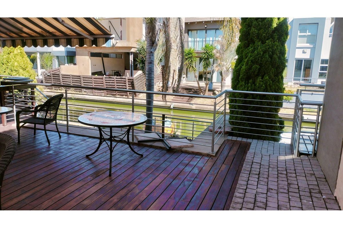 This property offers the perfect blend of convenience and nature for those seeking a Waterfront! - Photo 4